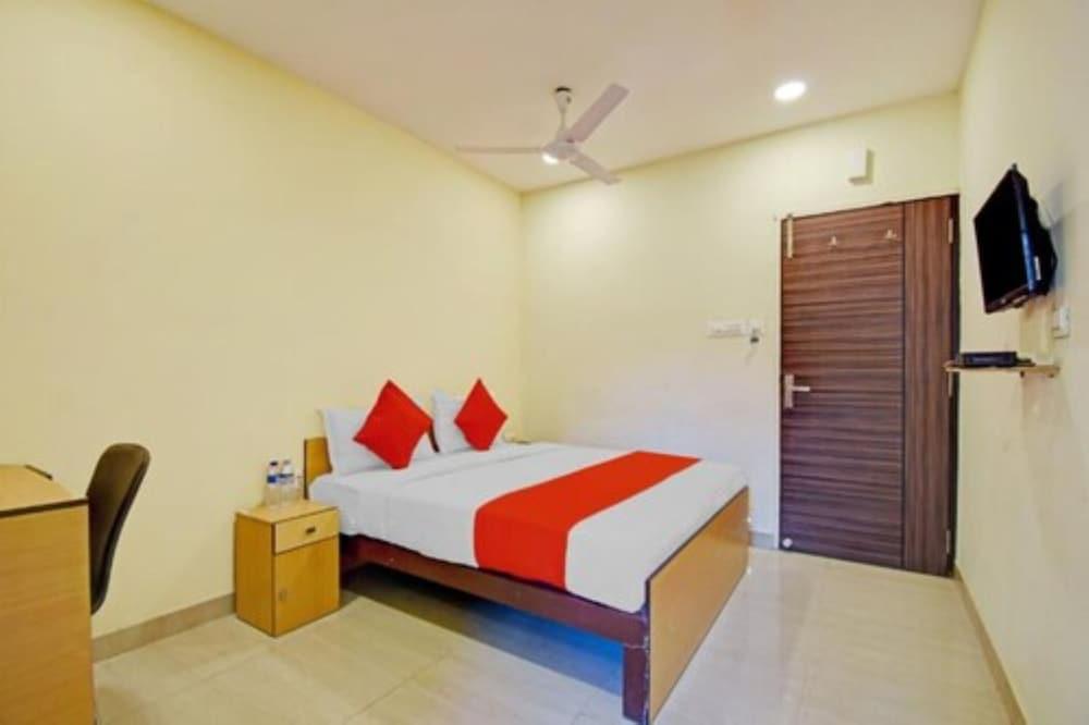 Goroomgo Elite Inn Kolkata - View from room