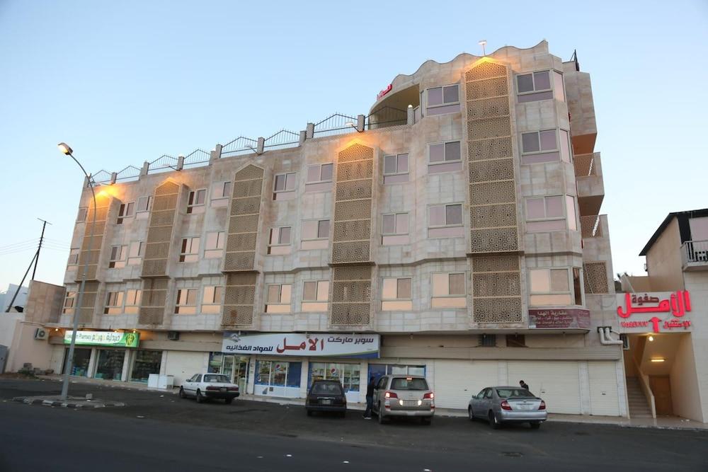 Safwat Al Amal Hotel - Exterior