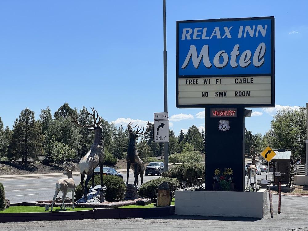 Relax Inn Motel - Featured Image
