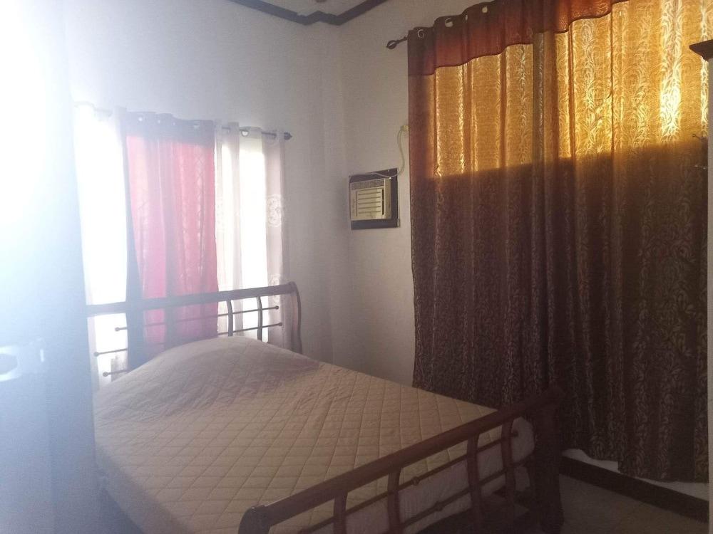 Remarkable 1-bed Apartment in Davao City - Room