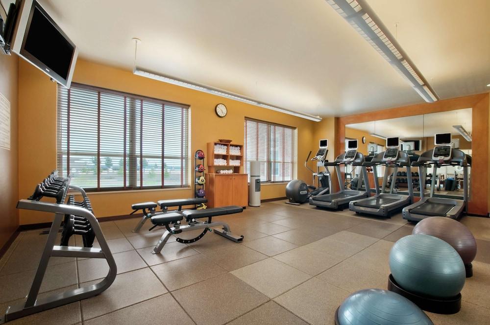 Hilton Madison Monona Terrace - Fitness Facility
