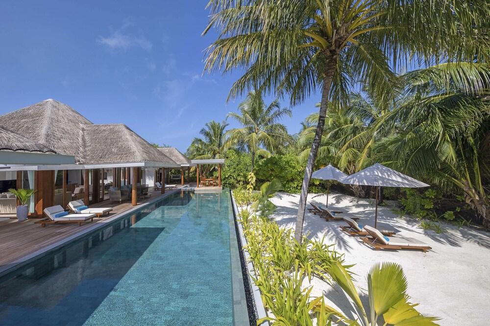 Anantara Kihavah Maldives Villas - Exterior
