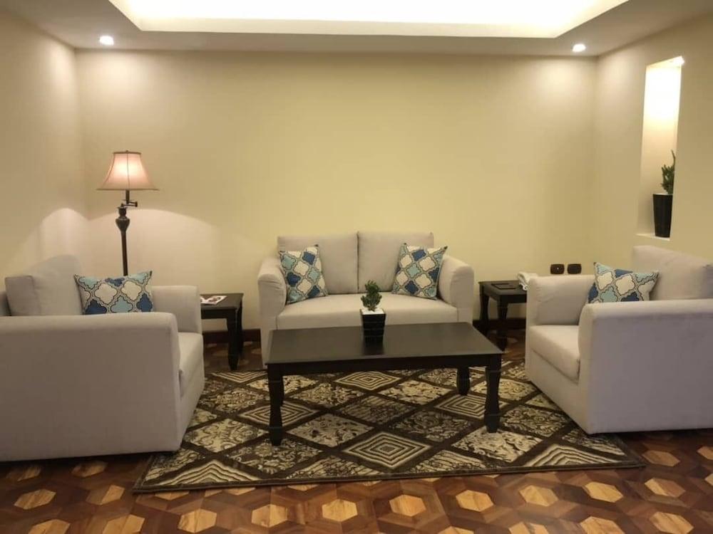 Desalegn Hotels Lodge And Apartment - Lobby Sitting Area