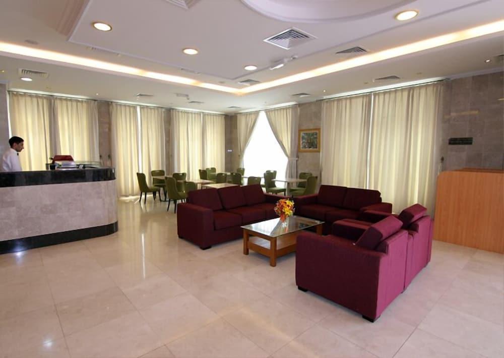 Samaher Hotel - Lobby Sitting Area