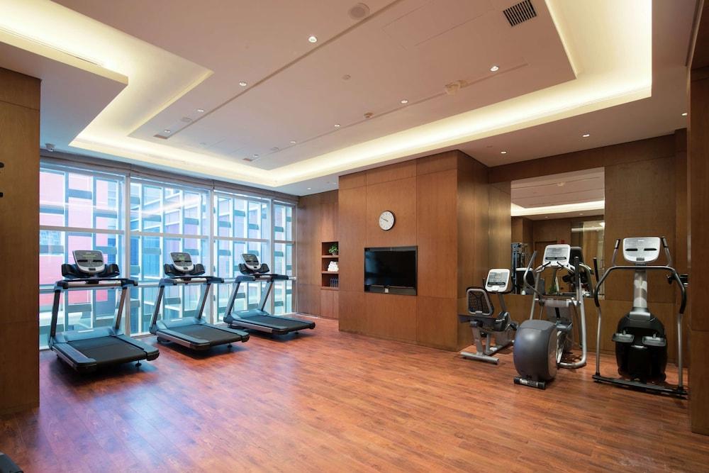 Hilton Garden Inn Zhuhai Hengqin - Fitness Facility