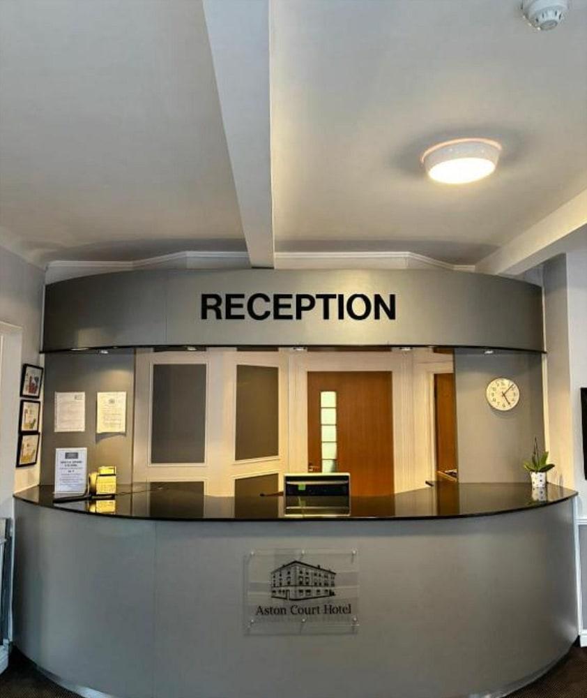 Aston Court Hotel - Reception