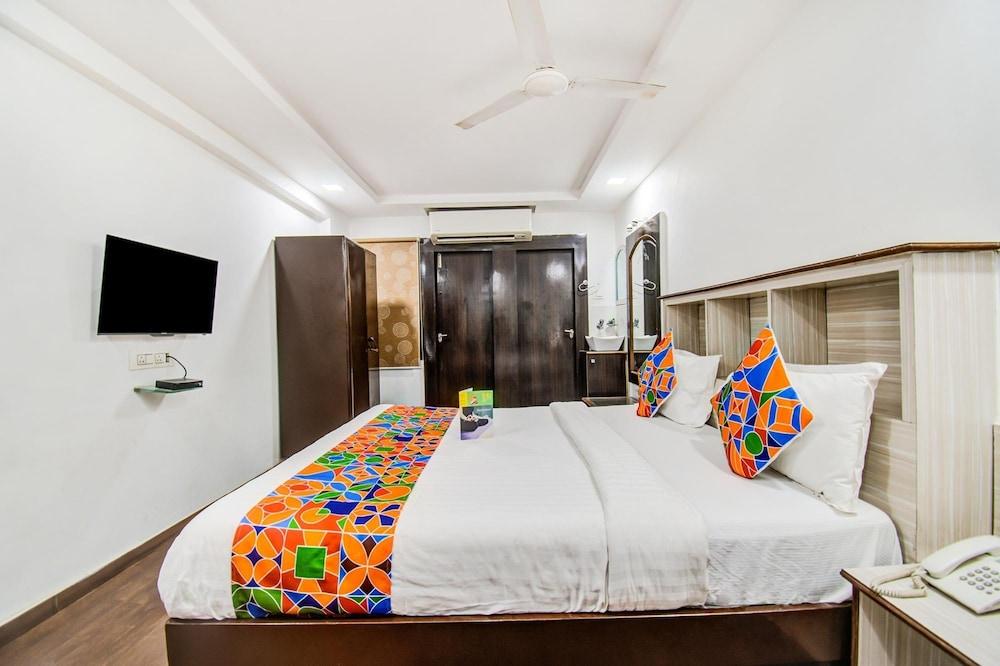 FabHotel Rajnandani Residency - Room