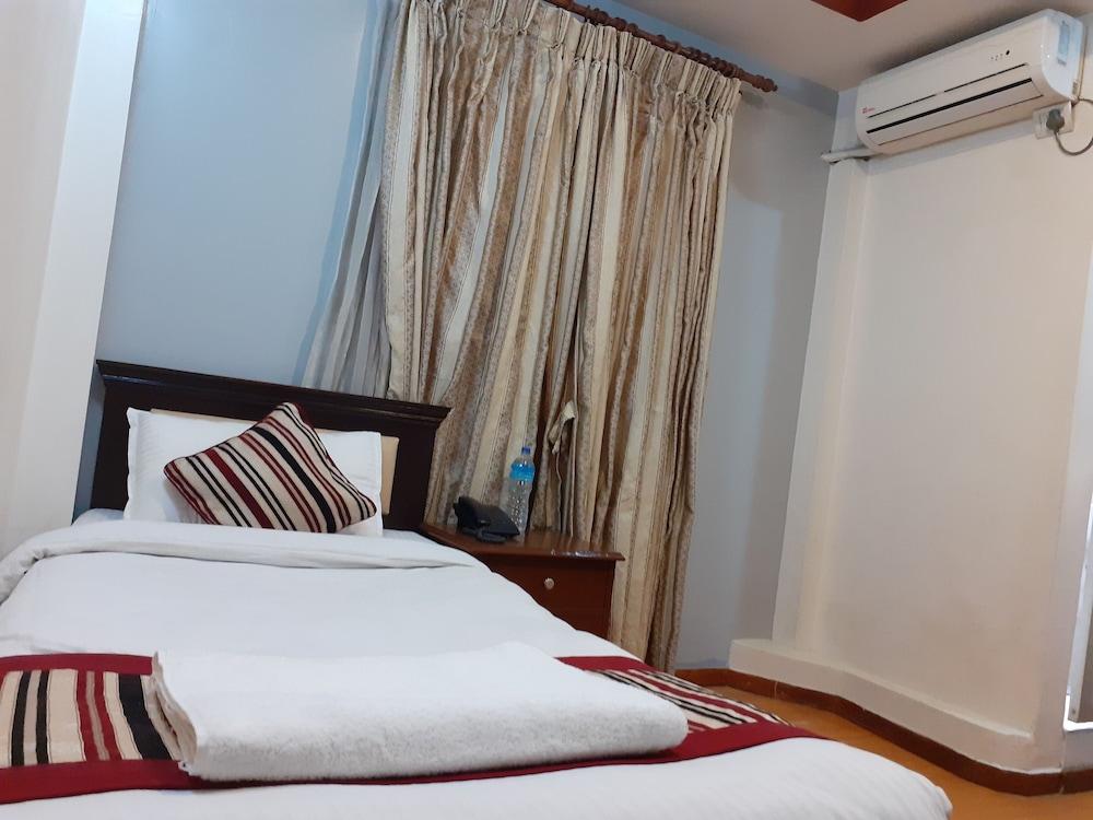 Manaslu Home - Room