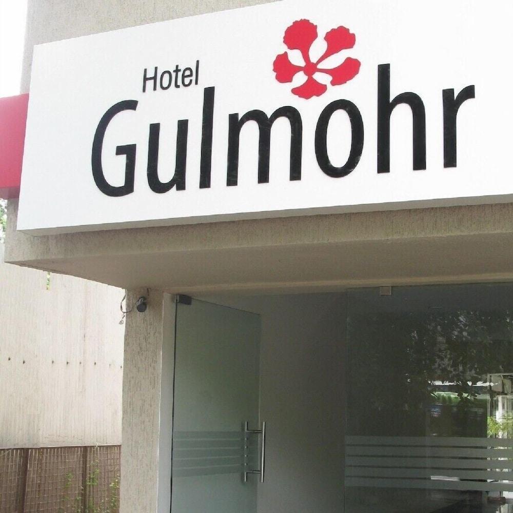 Hotel Gulmohr - Featured Image