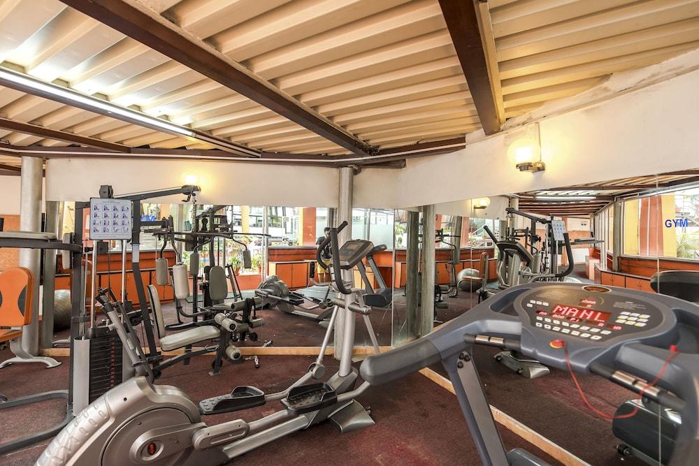 Airport Hotel - Fitness Facility