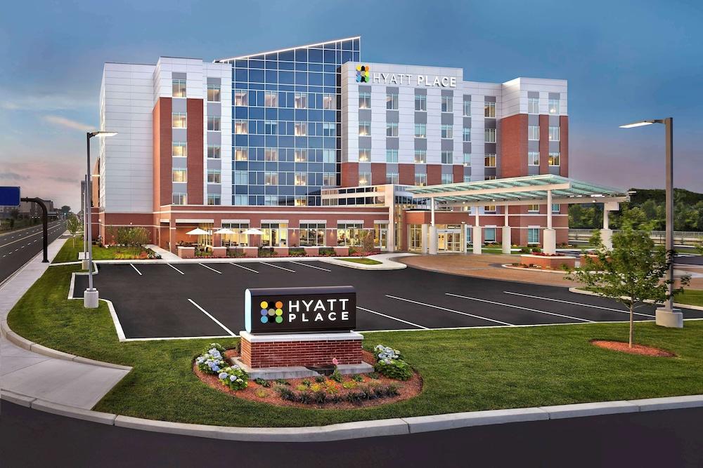Hyatt Place Warwick / Providence Airport - Featured Image