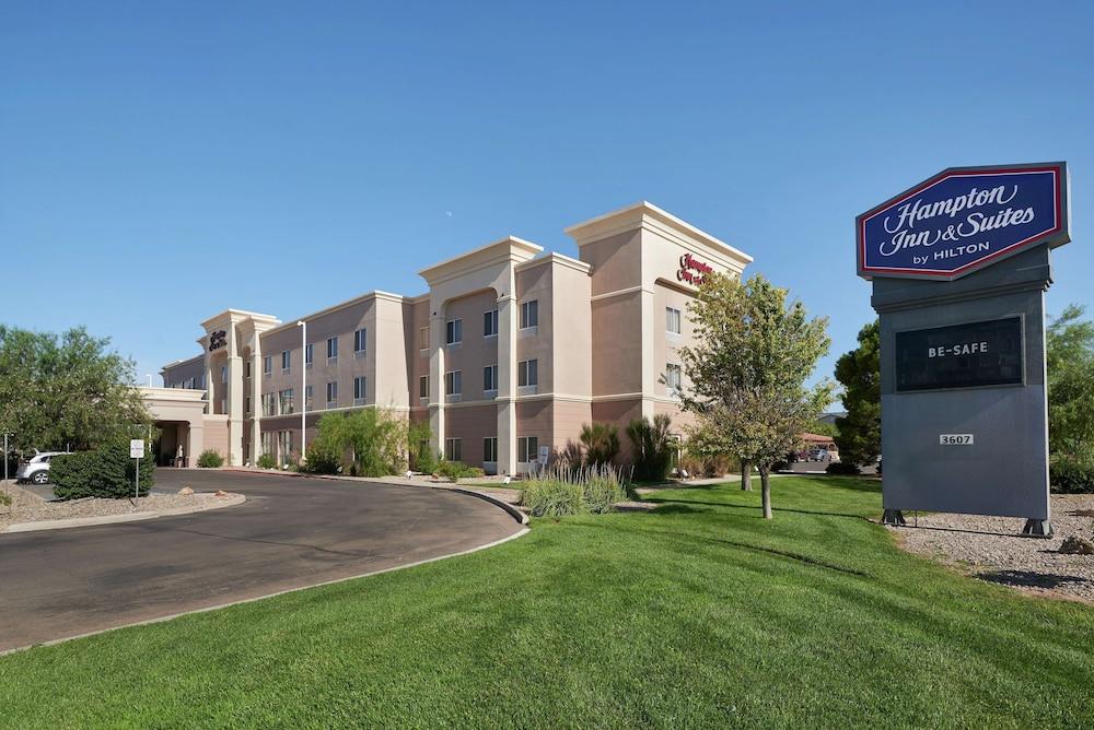 Hampton Inn & Suites Roswell - Featured Image