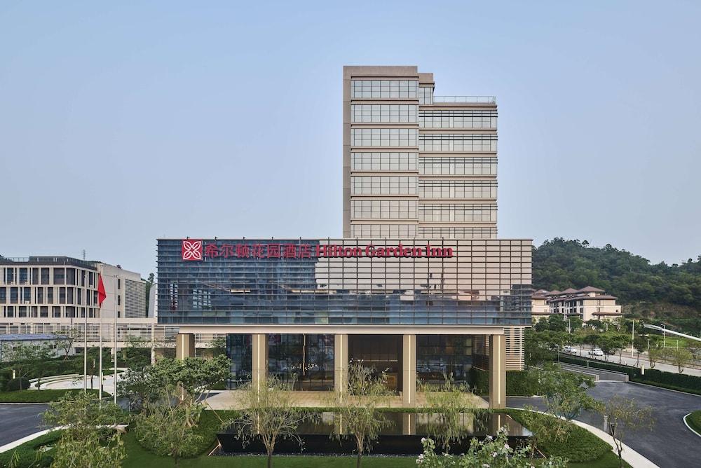 Hilton Garden Inn Zhuhai Jinan University - Exterior