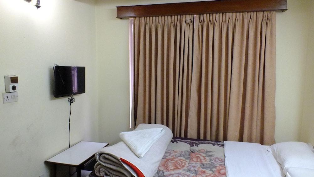 Hotel Dolphin - Room