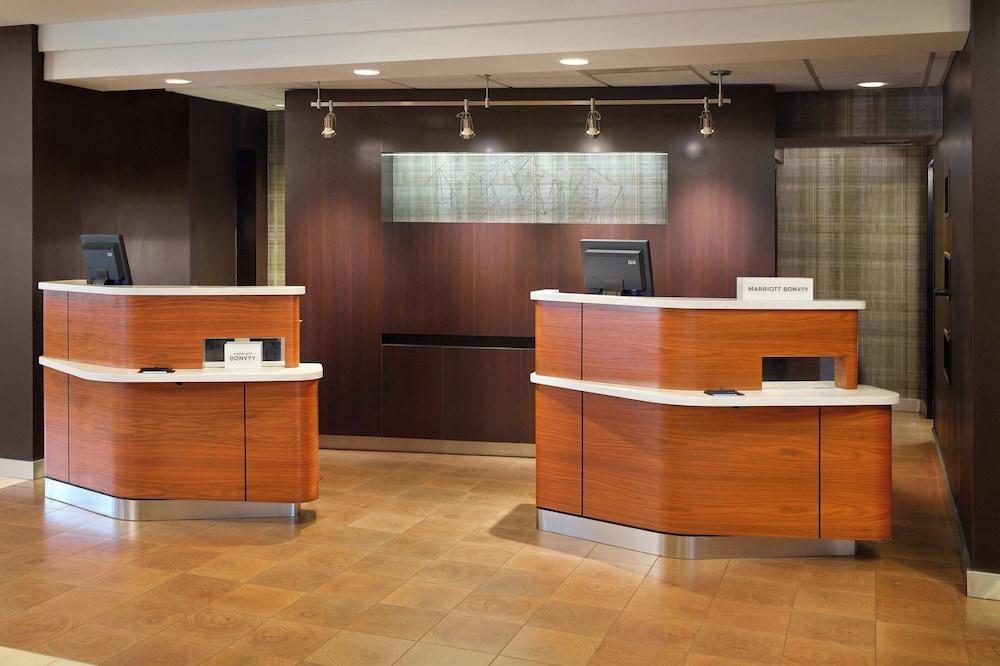 Courtyard by Marriott Raleigh/Cary - Reception