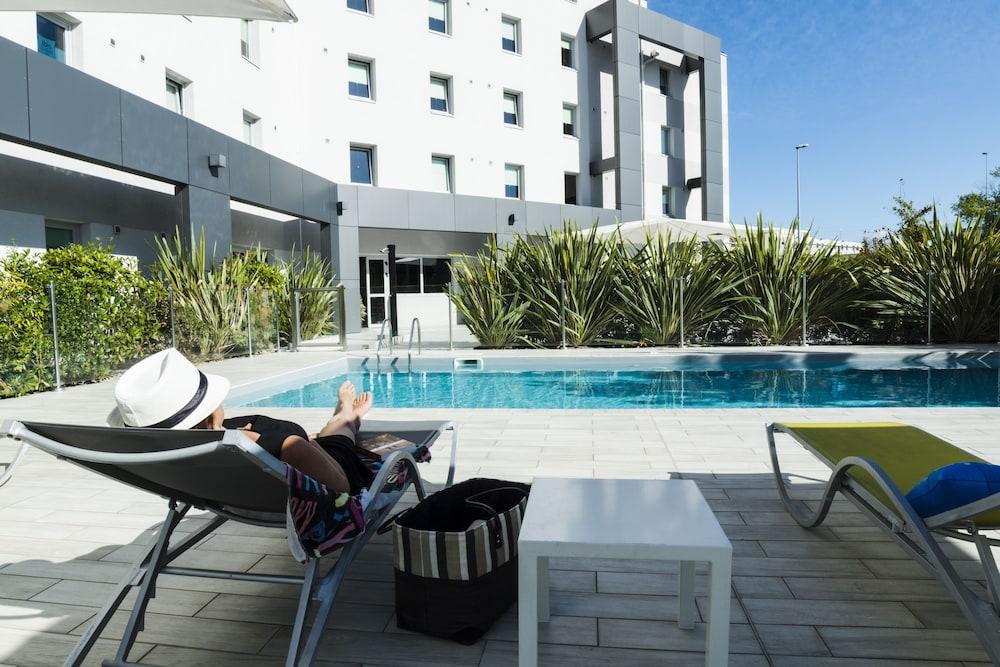 ibis budget Valence Sud - Outdoor Pool