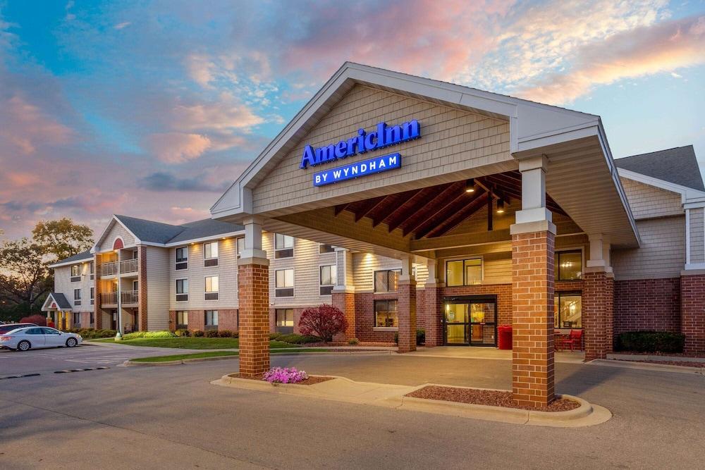 AmericInn by Wyndham Madison South - Featured Image