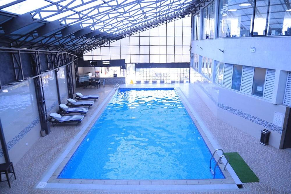 Elgel Hotel and Spa - Pool