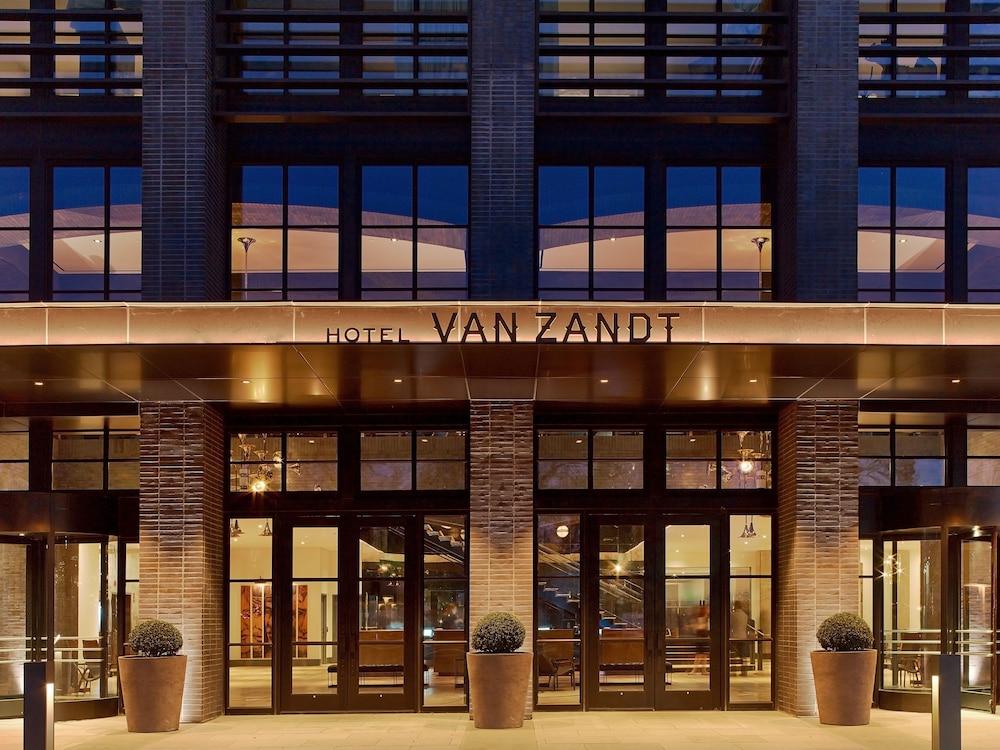 Hotel Van Zandt - Featured Image