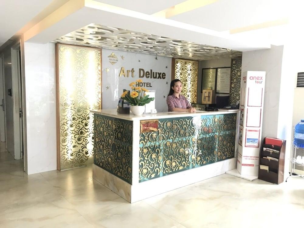 Art Deluxe Hotel - Reception