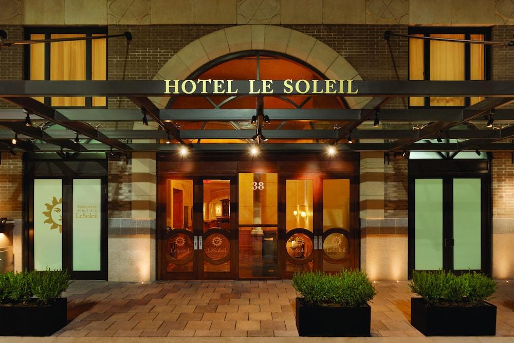 Executive Hotel Le Soleil New York - Featured Image