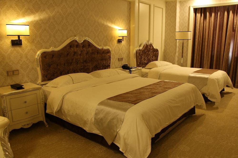 Zhuhai Rongfeng Hotel - Room