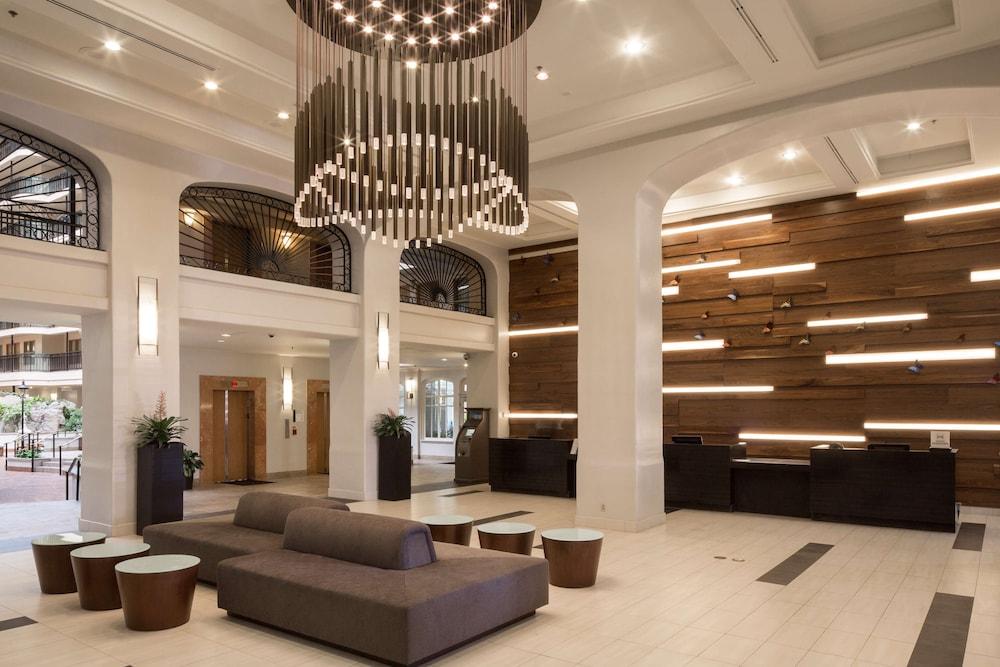 Embassy Suites by Hilton Anaheim North - Lobby