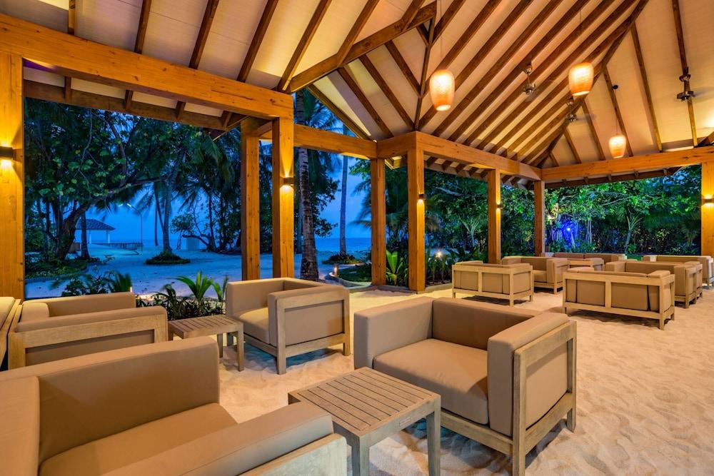 Fiyavalhu Resort Maldives - Reception