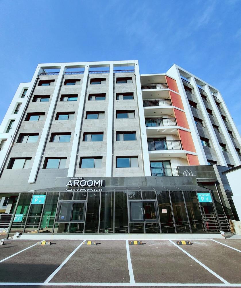 Aroomi Hotel Hyupjae - Featured Image