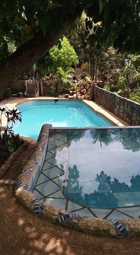 Kopi Doki Guest Haus - Outdoor Pool