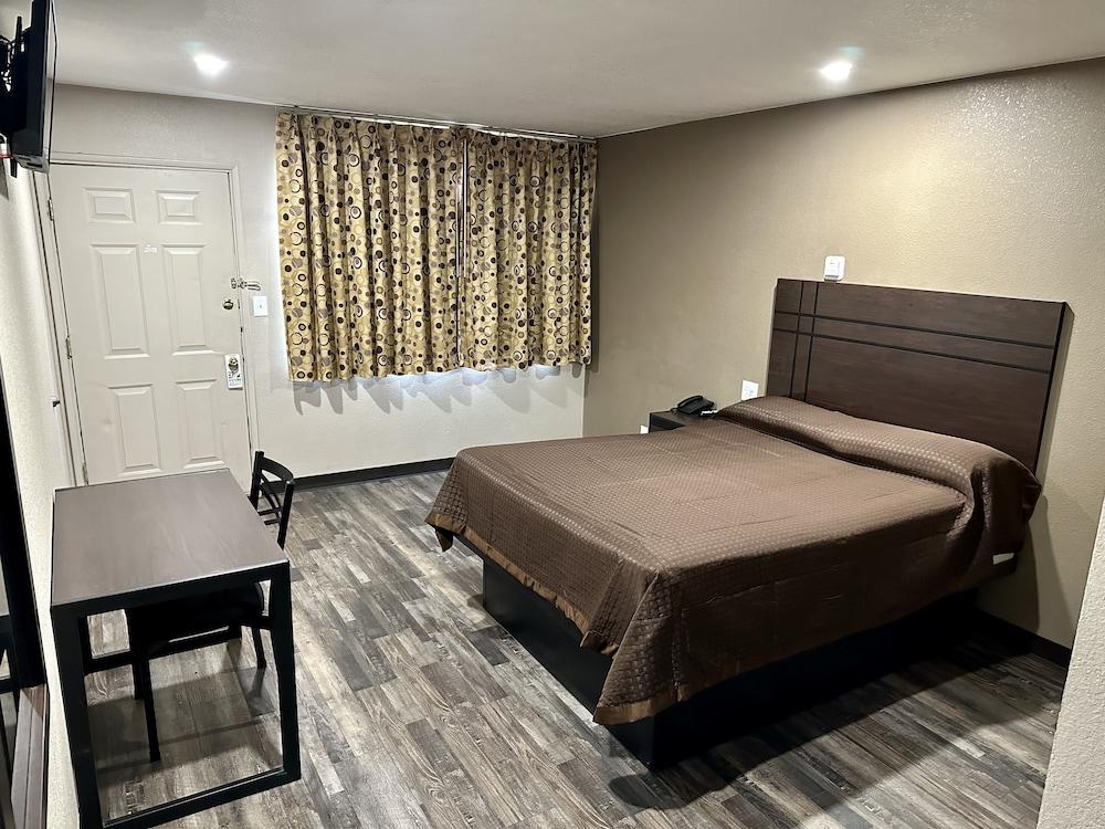 Hotel West Inn NAU - Downtown Flagstaff - Room