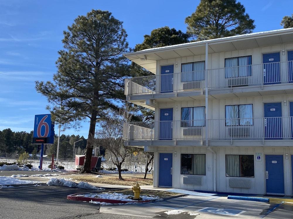 Motel 6 Flagstaff, AZ - West - Woodland Village - Exterior