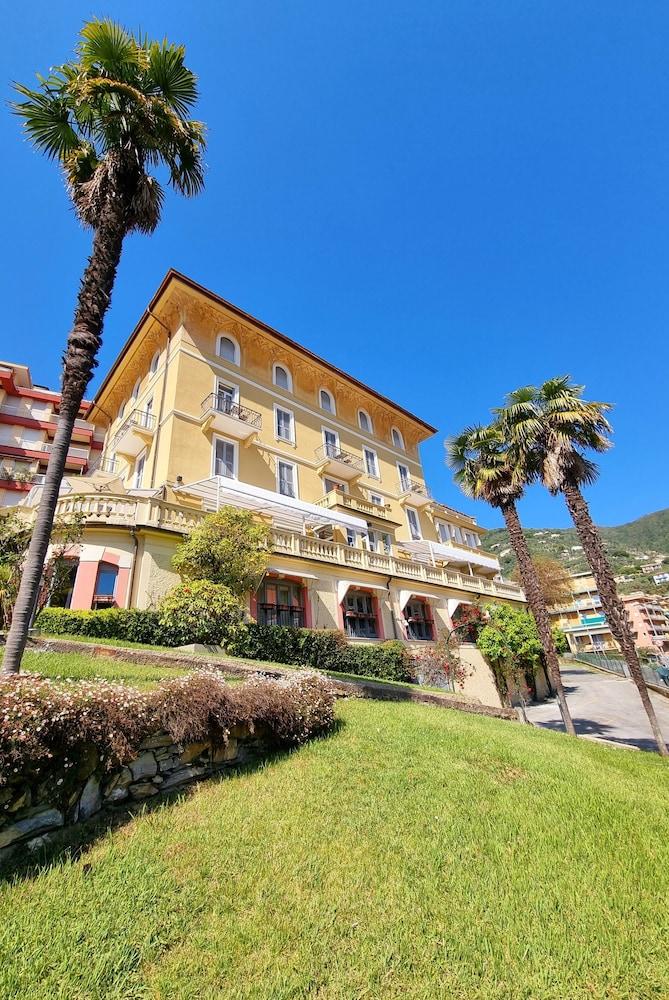 Hotel Canali - Le Cinque Terre - Featured Image