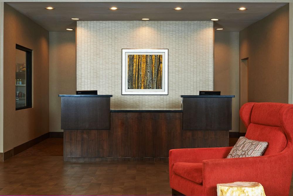 DoubleTree by Hilton Hotel Flagstaff - Reception