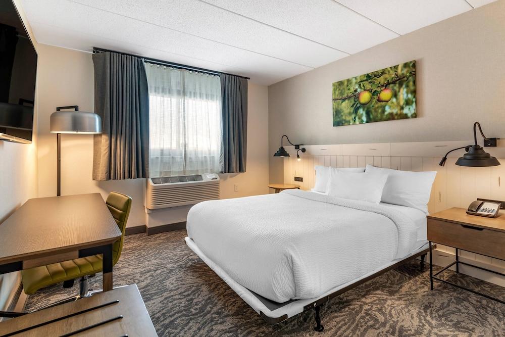 Fairfield by Marriott Inn & Suites Providence Airport Warwick - Room