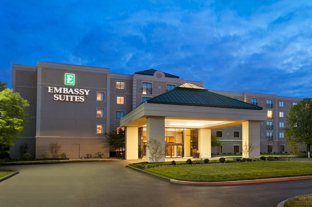 Embassy Suites by Hilton Philadelphia Airport - Featured Image