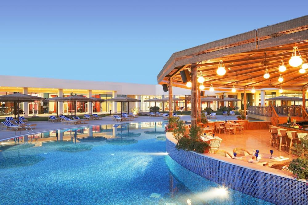 Jolie Ville Royal Peninsula Hotel & Resort Sharm El Sheikh - Outdoor Pool