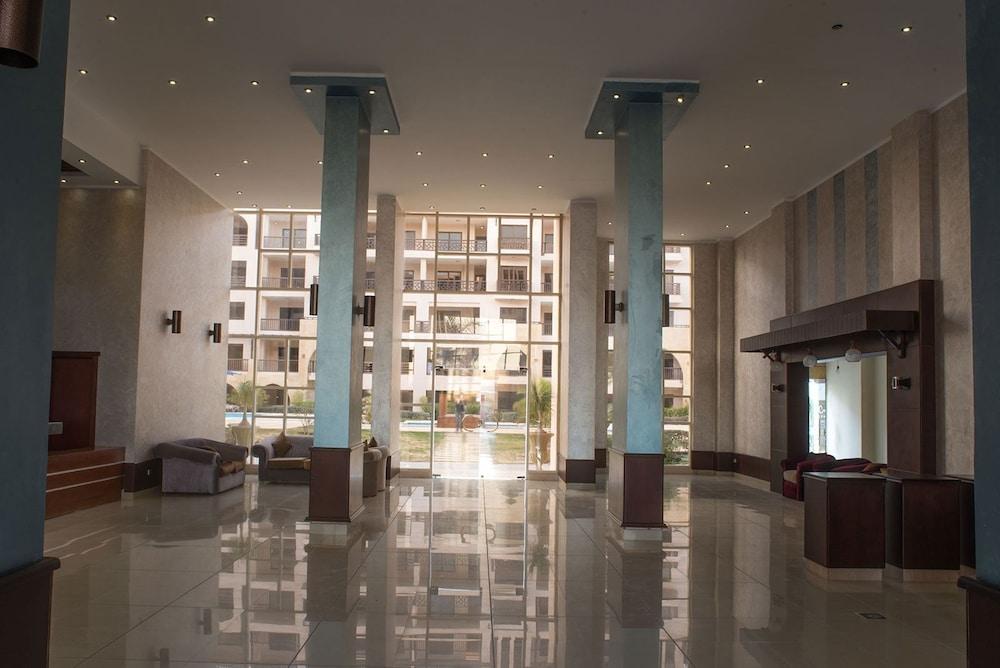 Samra Bay Resort Apartment - Interior Entrance