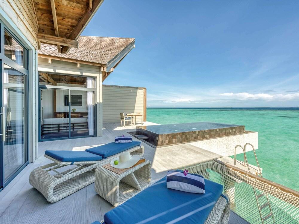 Mövenpick Resort Kuredhivaru Maldives - Featured Image