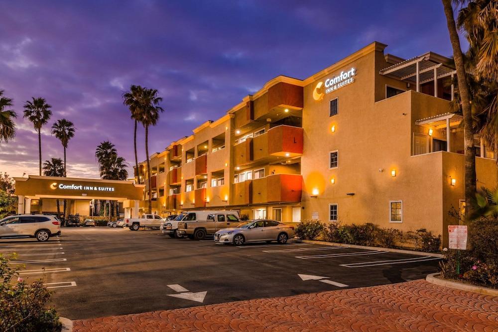 Comfort Inn & Suites Huntington Beach - Featured Image