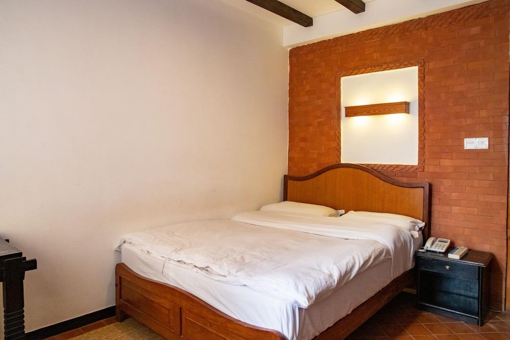 Hotel Ganesh Himal - Room