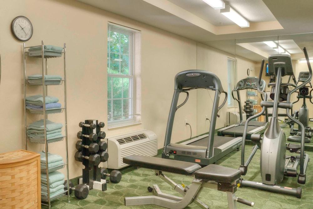 TownePlace Suites by Marriott Raleigh Cary-Weston Parkway - Fitness Facility