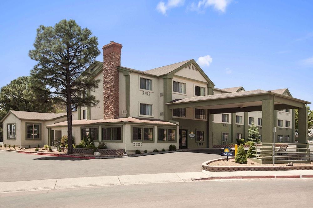 Days Inn & Suites by Wyndham East Flagstaff - Featured Image