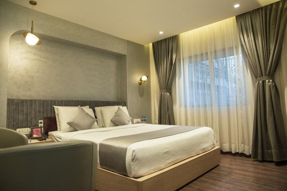 Hotel Pan Asia Continental - Featured Image