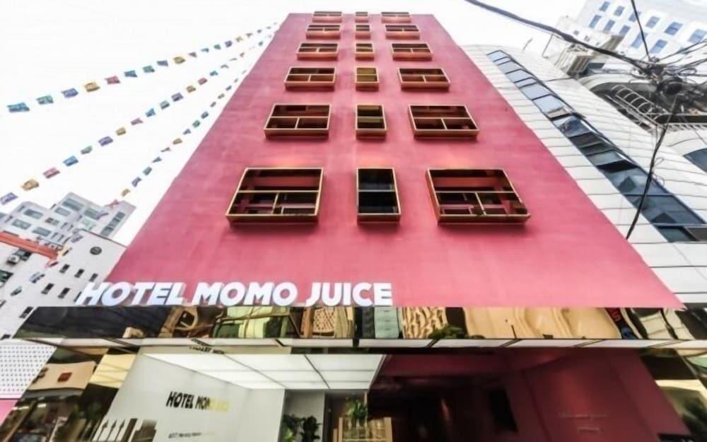 Hotel Momo Juice - Featured Image