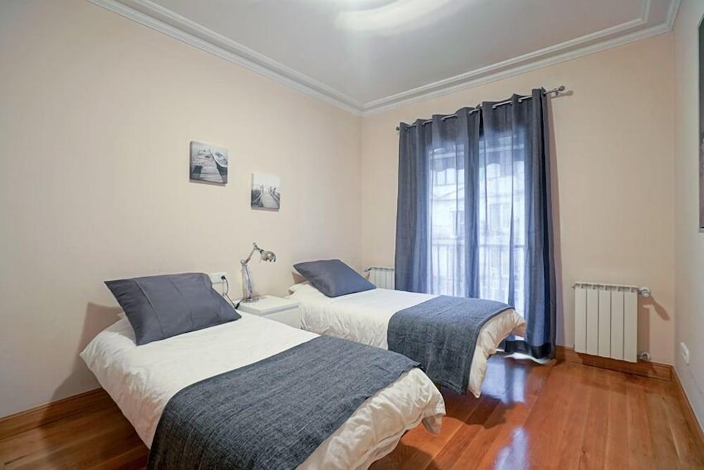 SanSebastianForYou  Zabaleta Apartment - Room