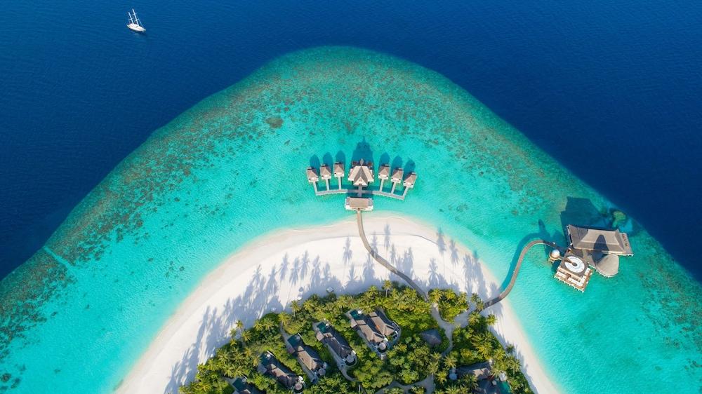 Anantara Kihavah Maldives Villas - Featured Image