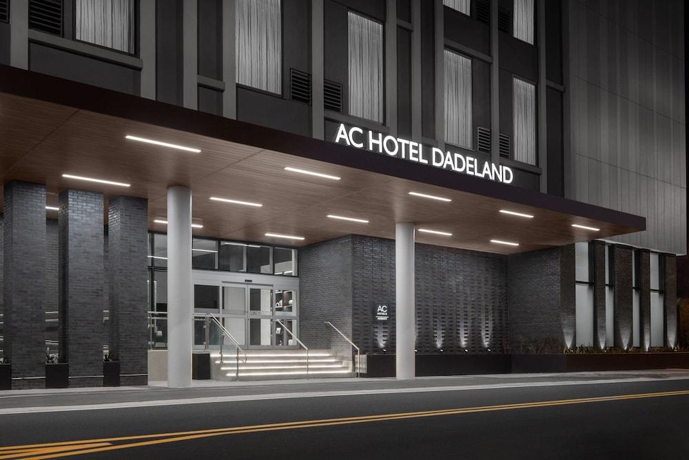 AC Hotel by Marriott Miami Dadeland - Exterior