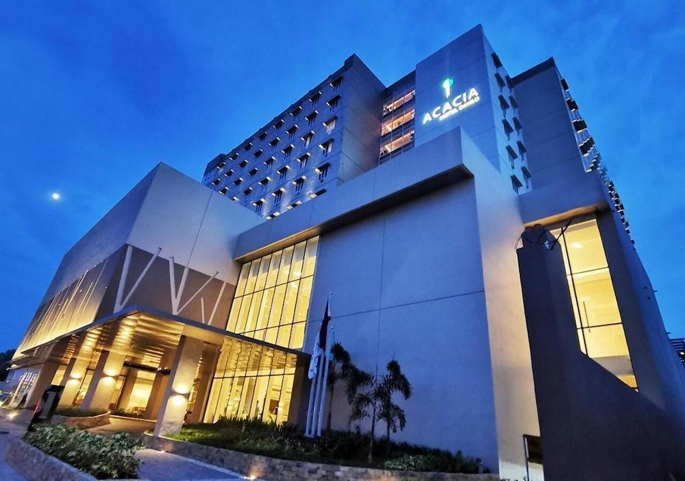 Acacia Hotel Davao - Exterior
