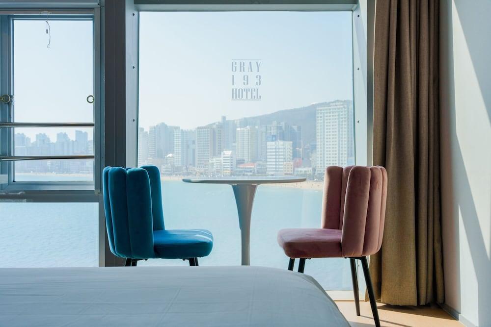 Gray 193 Hotel - Room